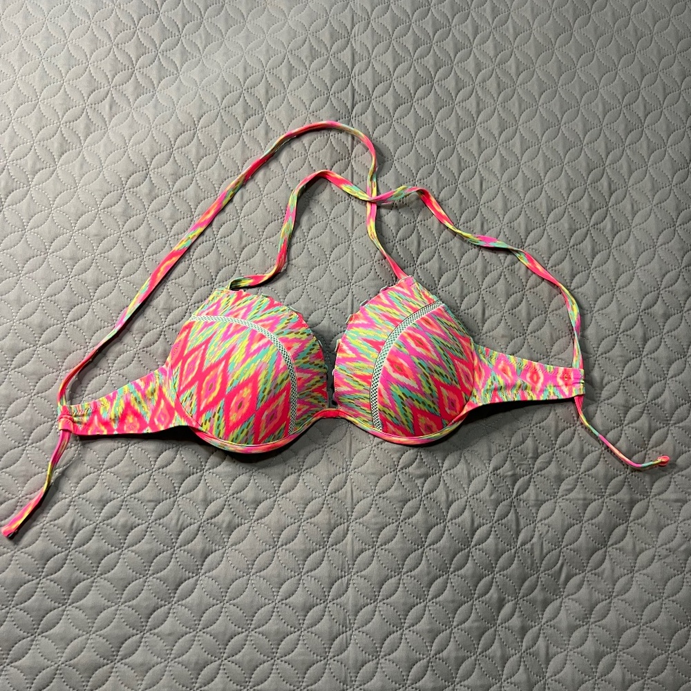 Shade & Shore 34 DD Swimsuit Top